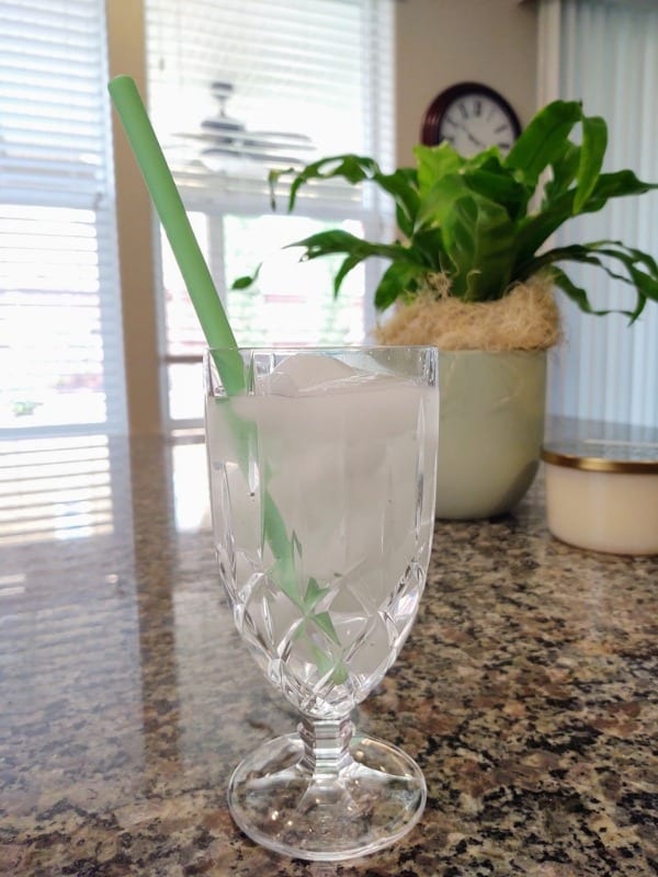 reusable straw 1200px